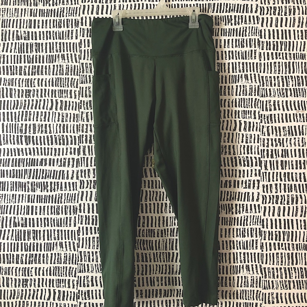 Olive Green 3/4 Bally Total Fitness Leggings
